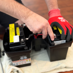 Replacing the batteries in the battery pack