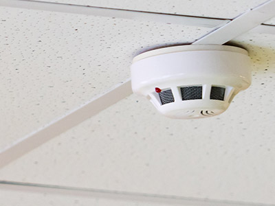 Smoke detector on the ceiling.