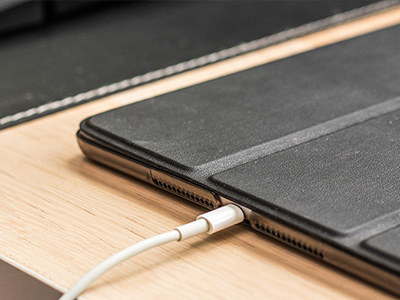 iPad plugged in